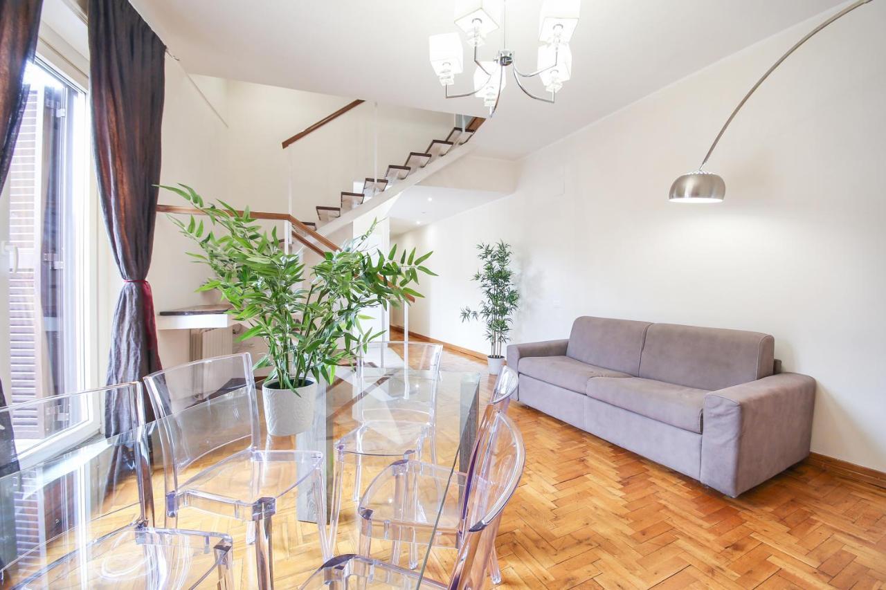 Appartement Penthouse In The Heart Of The Center Rome
